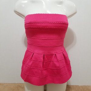 Wildcat top Medium pleated strapless scalloped trim stretch